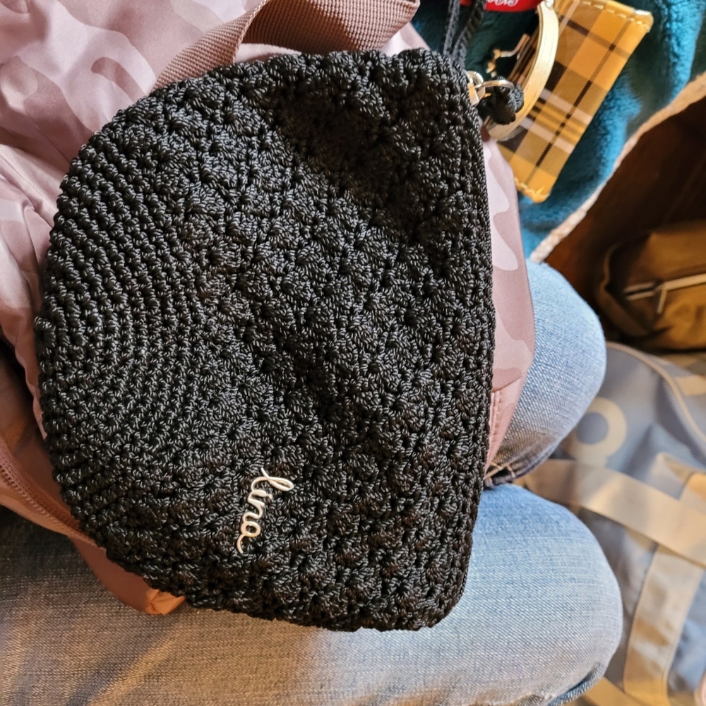 Purses - Picture 6 of 9